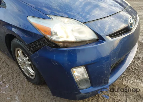 2010 Toyota Prius Iii z USA, uszkodzony, nr VIN JTDKN3DU0A0033378